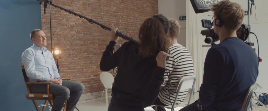 Testimonial video’s: laat ze opvallen met deze 5 tips!