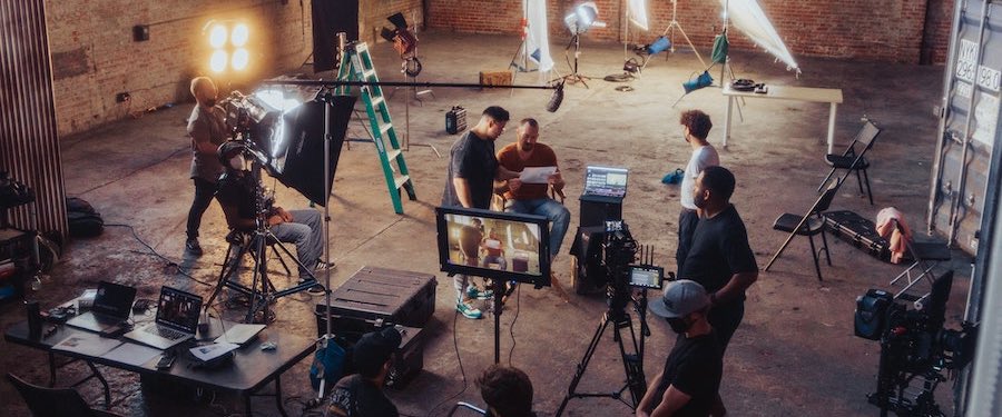 Videoproductie vs videomarketing: de verschillen Videoproductie vs videomarketing: de verschillen